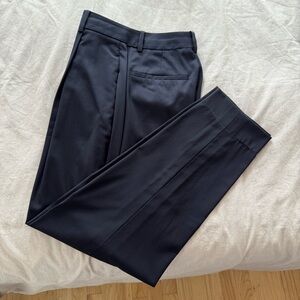 Theory pleates carrot plant in good wool